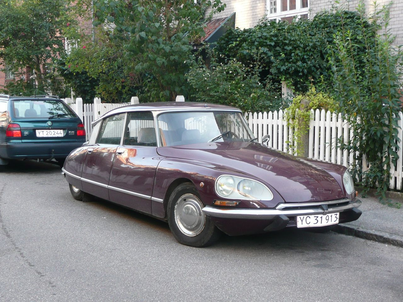 Illustration for article titled Vauxhall Victor, Ford Zodiac, Citroën DS